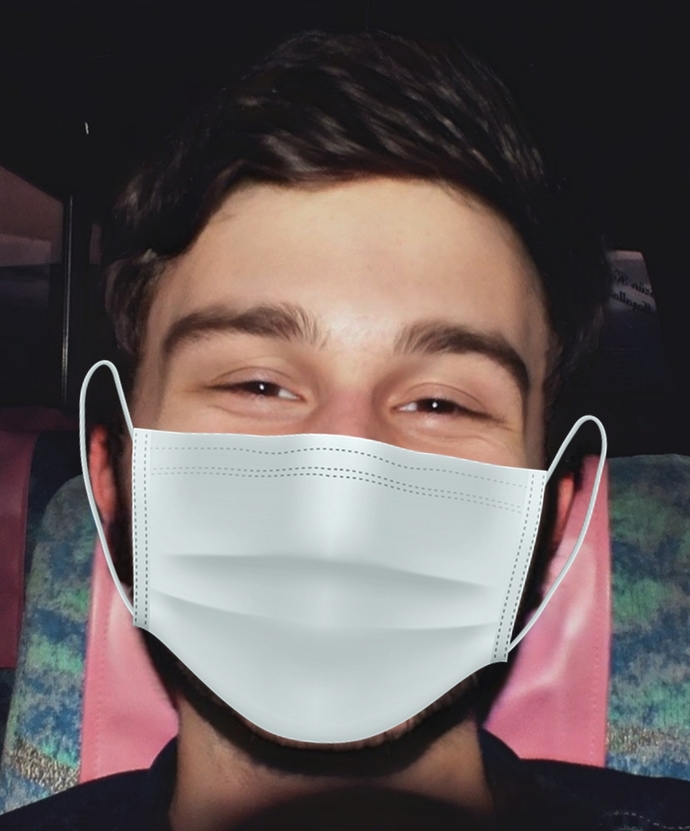 Kapalı ortamda maske takmayan birisini uyarır mısınız?