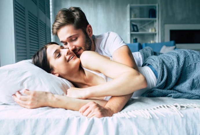 Kadın Severse Mi Herşeyi Yapar Yoksa Kadın İsterse Mi Herşeyi Yapar?