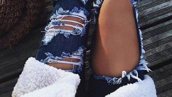 Yırtık kot pantolonların modası gerçekten çekici mi✨💆‍♀️?