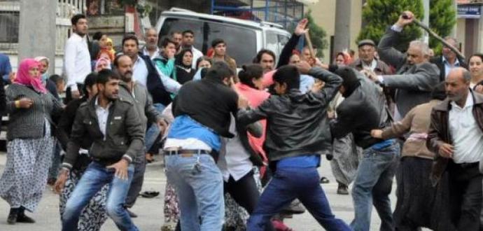 Toplum olarak; toplum içinde yapılan kavgaları ayırmaktan korkar mı olduk?