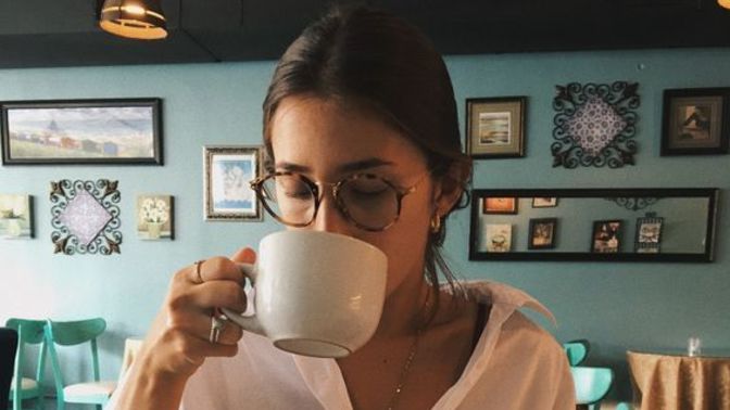 Sürekli Instagramlık fotoğraflar çekmem ilgi bağımlısı olduğum anlamına mı gelir?