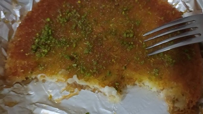 Künefe yer misiniz?