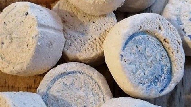Ruşur taşı kullanan var mı?