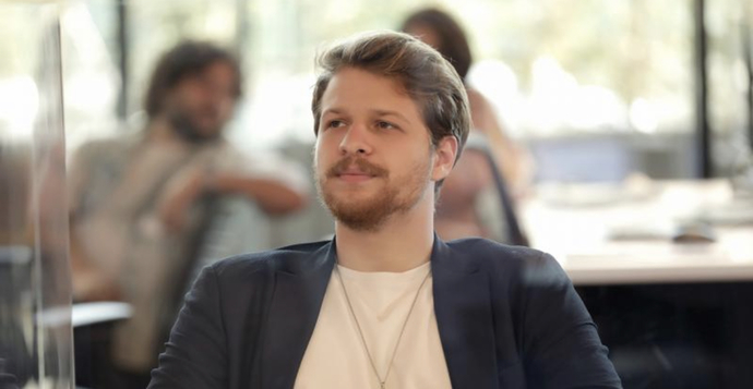 Karşılıksız sevgi neden zor sizce?
