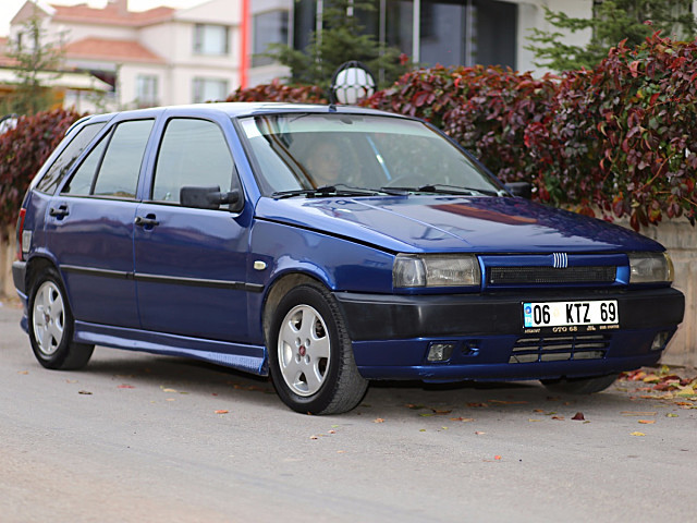 Sizce 1990 ve 2000   arası olan en iyi araba hangisi ?