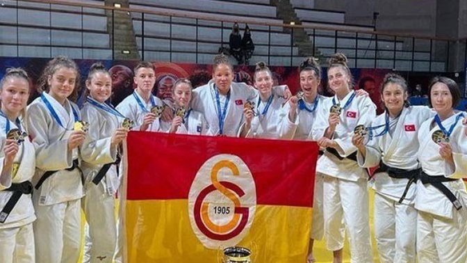 Galatasaray Kadın Judo Takımı, Avrupa şampiyonu oldu! Ne düşünüyorsunuz?