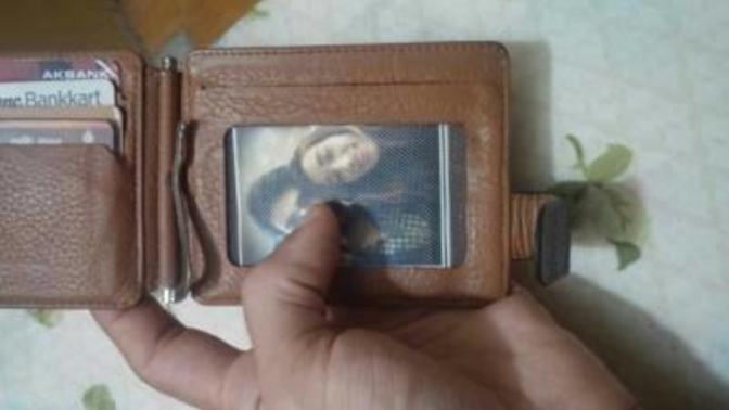 Cüzdanında kimin vesikalık fotoğrafını taşıyorsun?