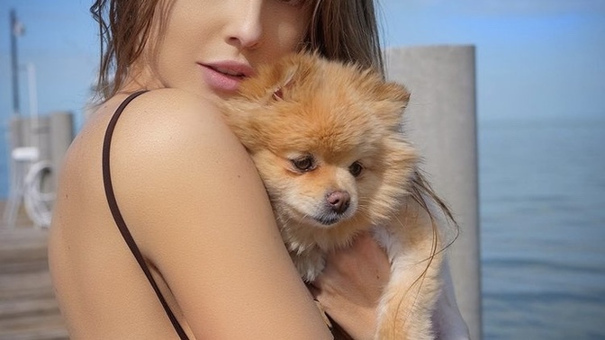 Barbara Palvin mi? yoksa Amanda Cerny mi? hangisi daha güzel?