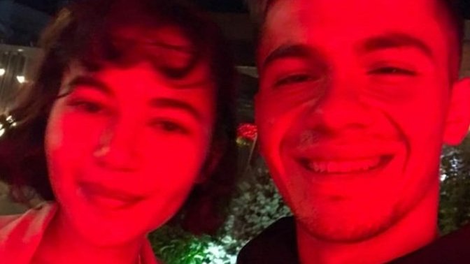 Çok sinirliymişim, insanlar benden korkuyormuş. Yüz hatlarım yumuşak sanıyordum hep yoksa değil mi?