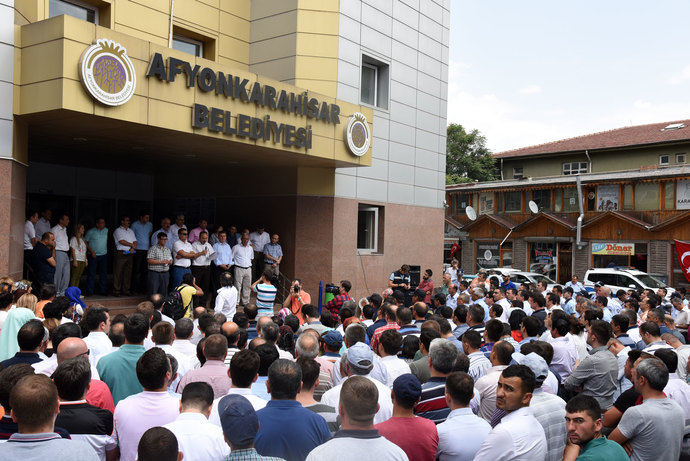 Afyonkarahisar Belediye Başkanı, 15 yıl önce çok zengin petrol bulduk dedi! Sizce petrolümüz var mı?