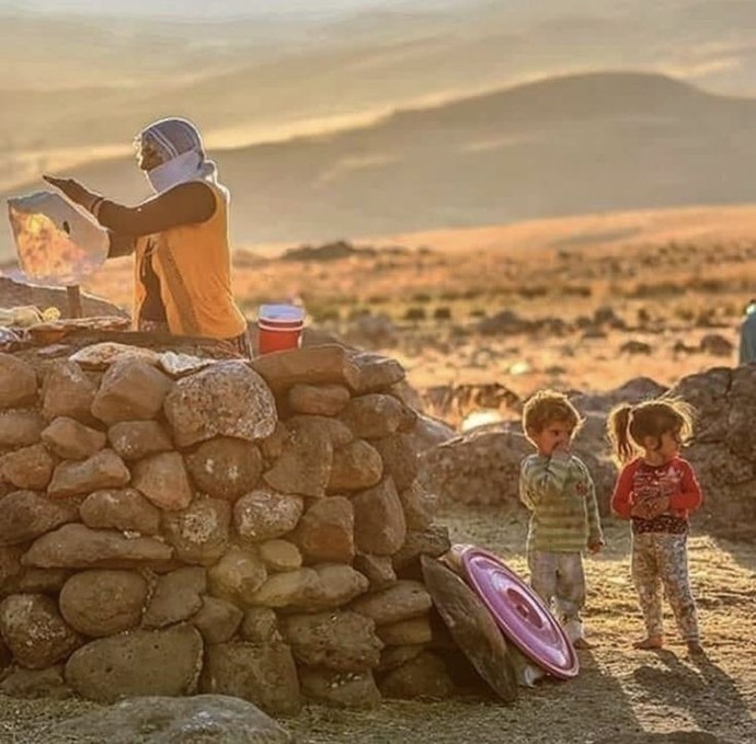 Bizim topraklarda önce kadınlar uyanır, sonra güneş doğar.. En sevdiğiniz kürt yemeği hangisi?