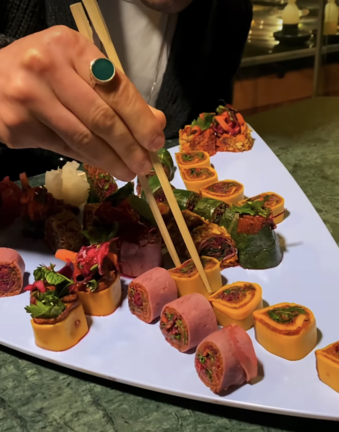 Çiğ köfte sushi deneyen var mı?