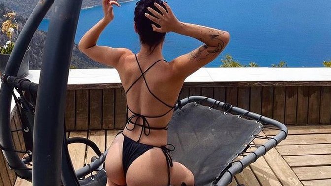 Sevgilim bu fotografi begenmis kavga etmeli miyim?