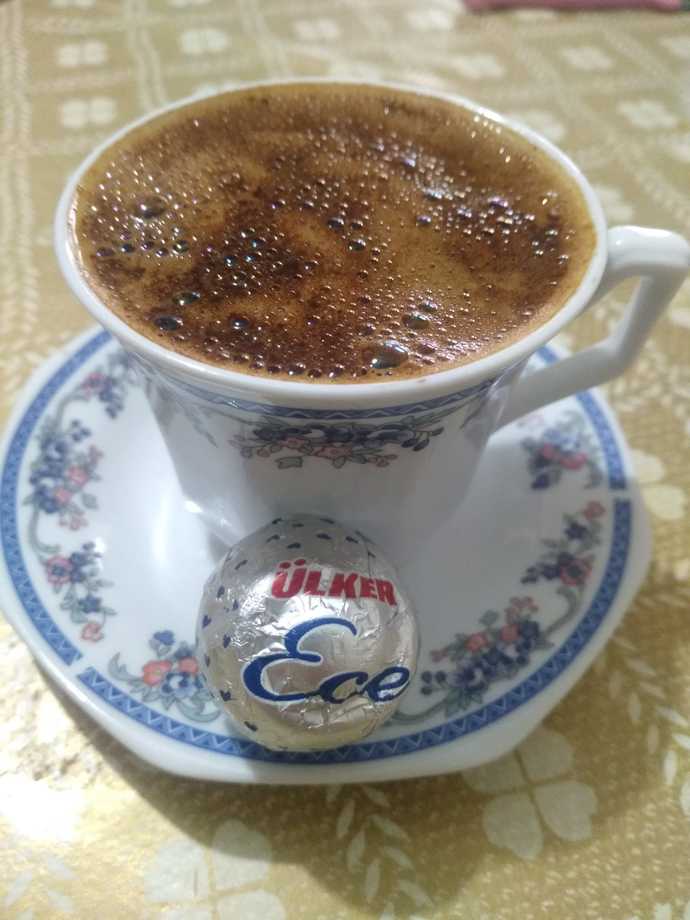 Kızlar, Nasıl ama türk kahvem?