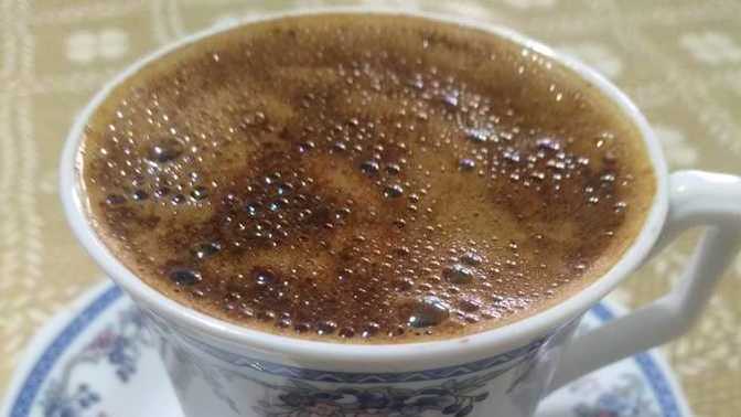 Kızlar, Nasıl ama türk kahvem?