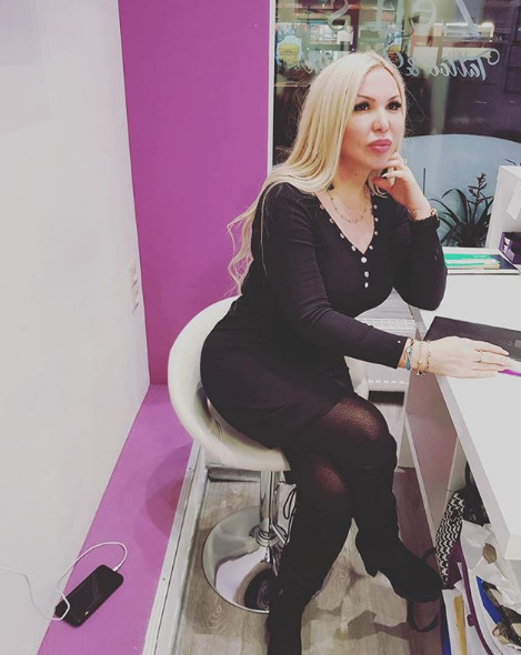 Seksi giyinen kadınlar cesur mudur, toplumda beğeniliyor mu?