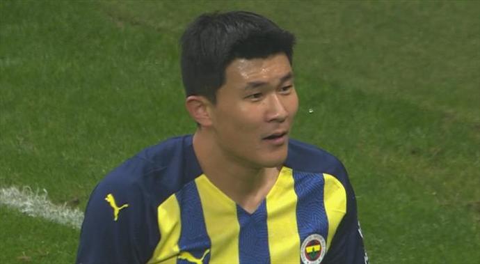 Kadıköyde Josef De Souza! Sizce Derbide maçın adamı kimdi?