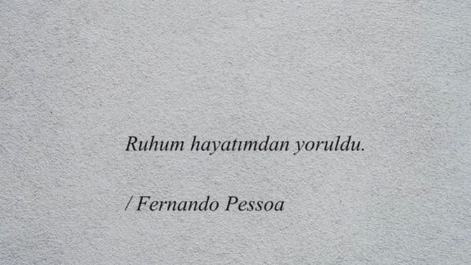 Kalmak isteyip bir neden arayan mı çaresizdir, gitmekten korkan mı?