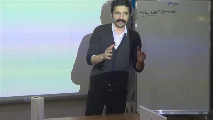 Dil bilgisi veya ayt edebiyat için en iyi YouTube hocası kimdir?