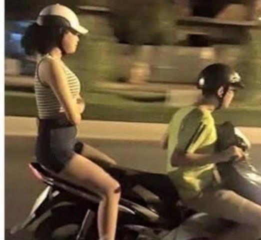 Bugün trip atma günüymüş!😂 En iyi tribi kim atıyor sizce? Erkekler mi yoksa kadınlar mı?