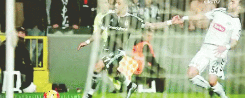 Sizce Beşiktaşa gelmiş en iyi yabancı futbolcu kimdi?