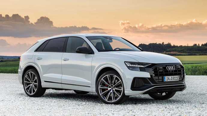 Audi Q8 mi Range Rover mı?