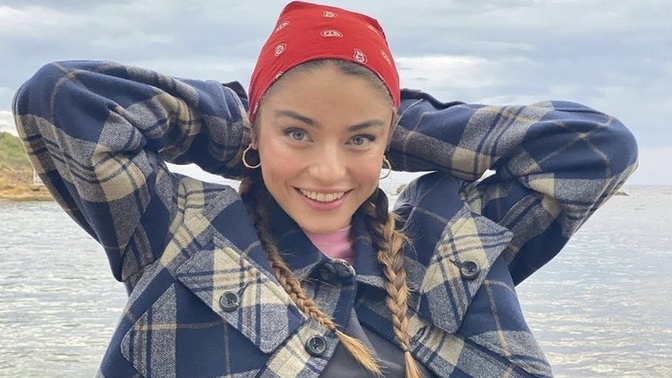 Ayça Ayşin Turan, son 3 ayın en popüler Türk ünlüsü seçildi! Sizin popüleriniz kim?