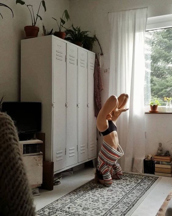 Bu hareketi kimler yapabilir bakalım?