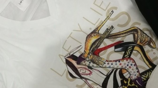 Eniştem iş yerinden getirdiği tişörtleri beğenmedim diye laf yaptı. Güzel mi sizce?