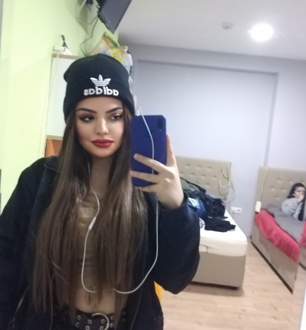 Sizce hangisi daha güzel? Kızıl mı yoksa kahve mi?
