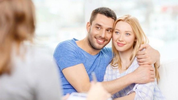 Evlenmek istediğiniz kişiyi hangi süreçten sonra ailenizle tanıştırırsınız?