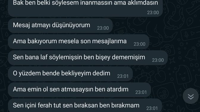 Sevgilim ben yazmasam hiç yazmıyor sizce beni umursamıyor mu?