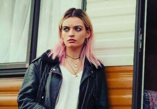 Lisede saçınızı boyadınız mı?