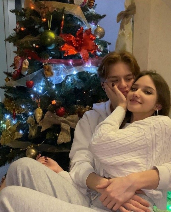Yeni yıla sevgilin ile mi gireceksin yoksa tek başına mı?