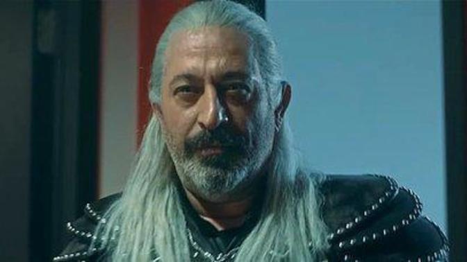 Cem Yılmaz, yeni stand-up gösterisinde Witcher olacak! Nasıl buldunuz?