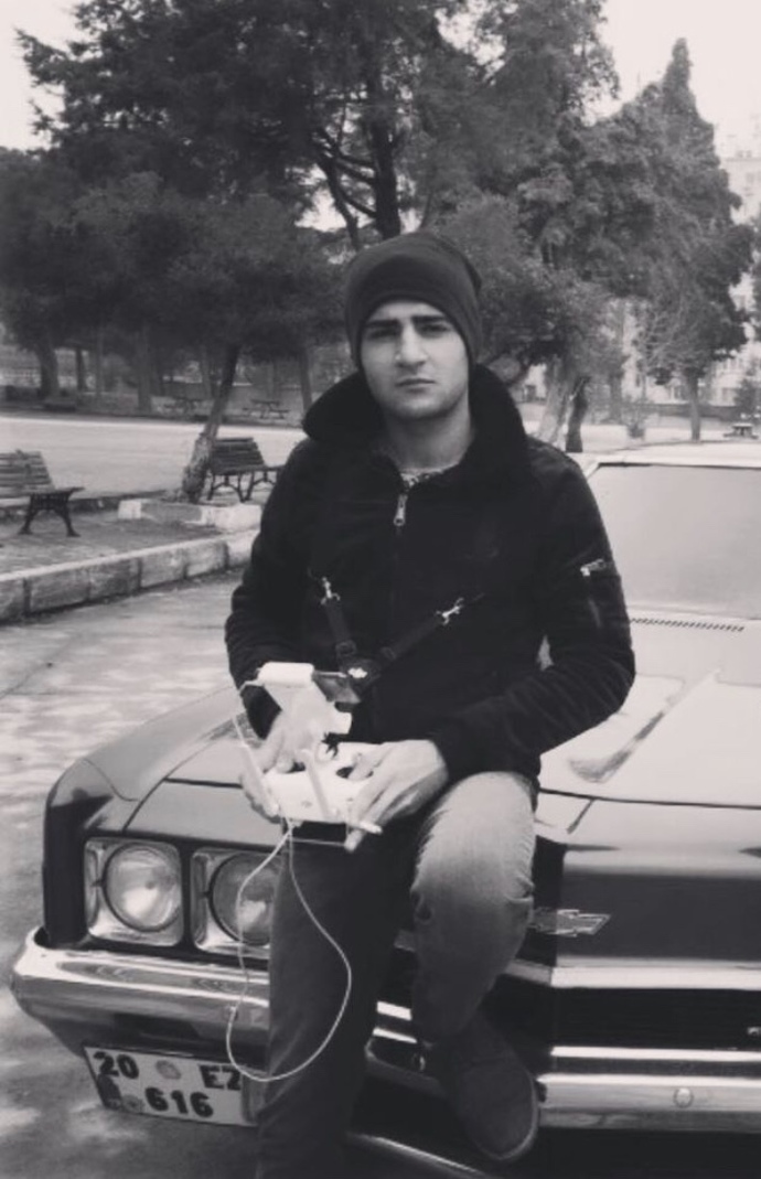 Hangi arabayı tercih edersiniz: klasik mi modern mi?