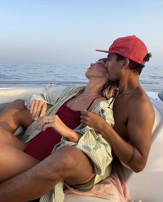 Sevgili ile hiç tatil yapamamak yıkıklıktan kaç puan alır?