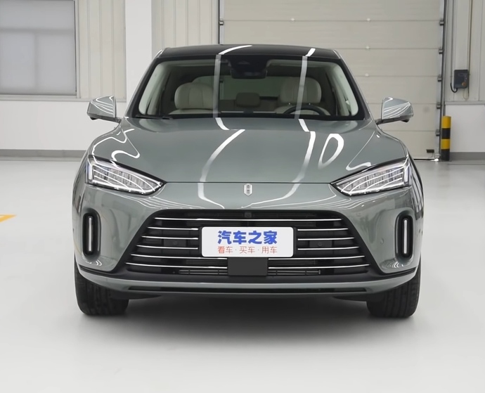 Otomobil değil, kamyon! Bu güzelliği başka nasıl tarif edersiniz ?