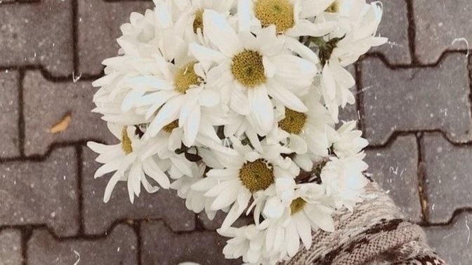 Tam şu an olsa, mutlu olacağınız bir şey var mı?