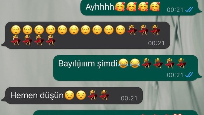 Bu gece aldığınız en aşk dolu yeni yıl msjını yollayın hadi😂?
