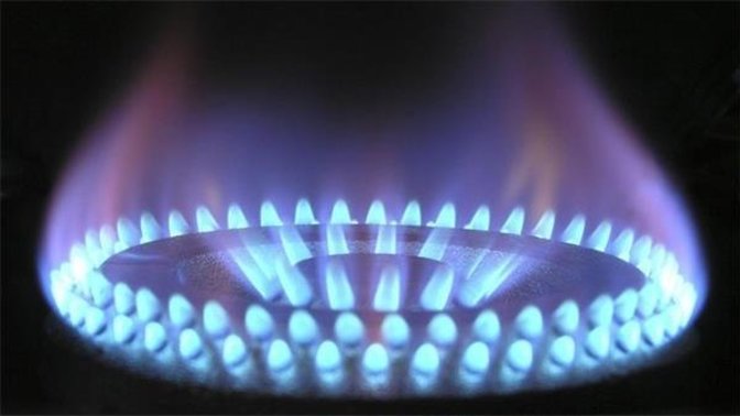 Doğalgaz %25, elektrik %52 - %147 arası zamlandı! Zamcıklardan memnun musunuz?