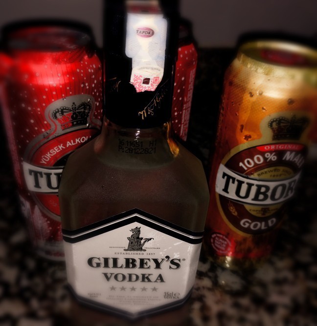 Gecenize neler eşlik ediyor 🍻 ?