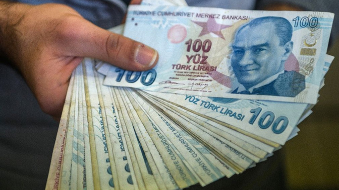 Doktorlar , memurlar ve polislerin verilen zamlara tepki göstermesine nasıl bakıyorsunuz?