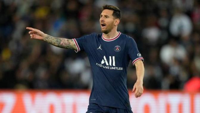 Messi'nin koronavirüs testi pozitif çıktı! Sezon başlamadan bitti mi?