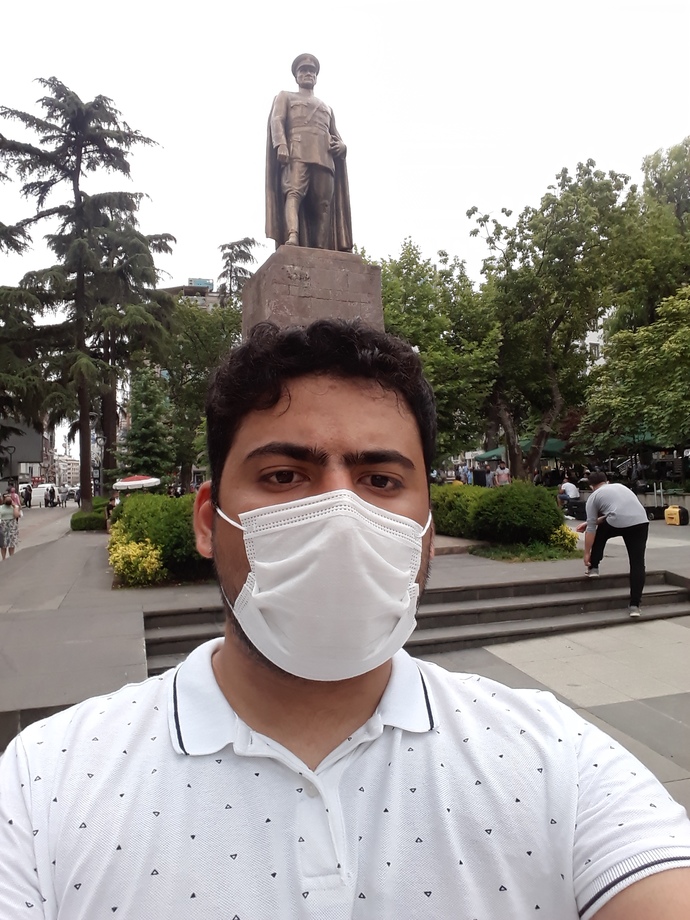 Sence yakışıyor mu diye sorsam yanlış anlamazsan tabi