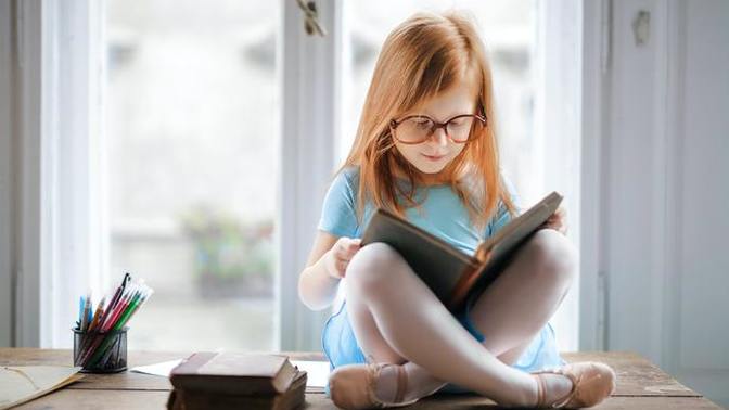 8 yaş bir çocuk için kitap okuma alışkanlığını kazanma yaşı olabilir mi?