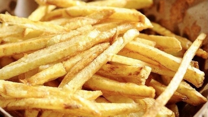 Patates kızartması sever misiniz, kahvaltıda yenir mi?