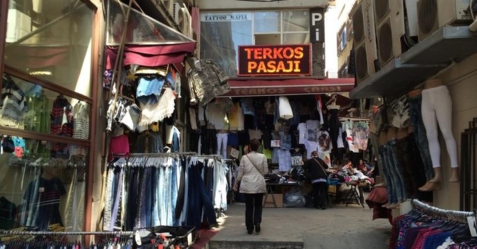 İstanbul’da En Ucuz Giyim Alışverişi Nereden Yapılır?