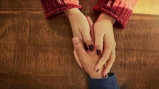 Temas bağımlısı bir sevgiliye tahammül edebilir misiniz bu durum sizi rahatsız eder mi?