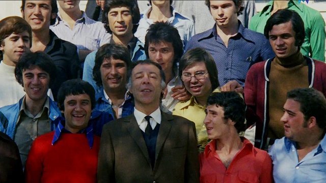 Bugün Münir Özkul'un ölüm yıldönümü. Münir Özkul'u sever miydiniz?